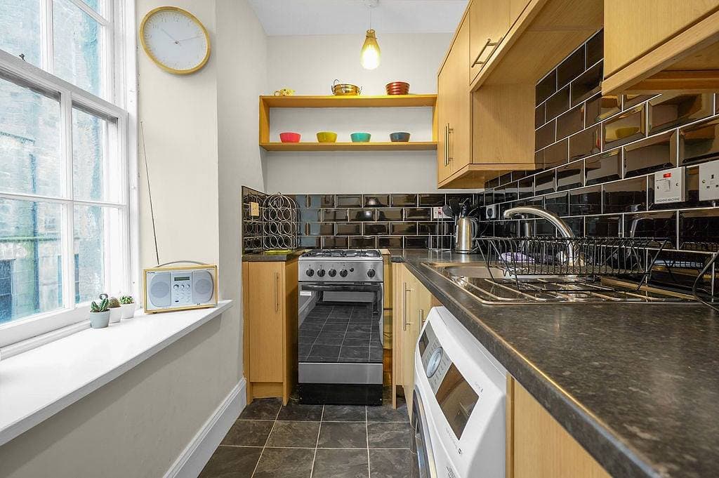 Foto 6 von 19: GuestReady - Charming 2bed in Edinburgh Old Town