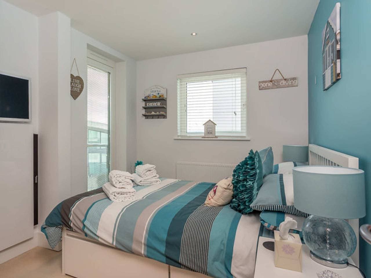 Foto 6 von 27: Sail Away - With Stunning Harbour Views