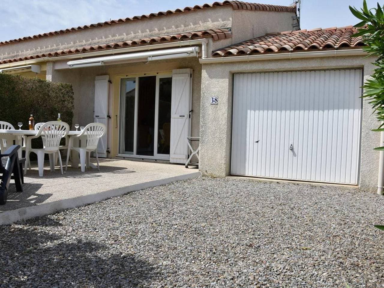 3-Zimmer-Villa mit Terrasse und Garage, strandnah - Gruissan 1