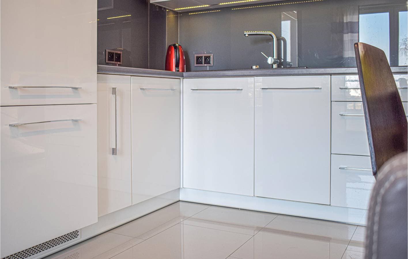 Foto 7 von 17: Ferienwohnung für 4 Personen mit Terrasse