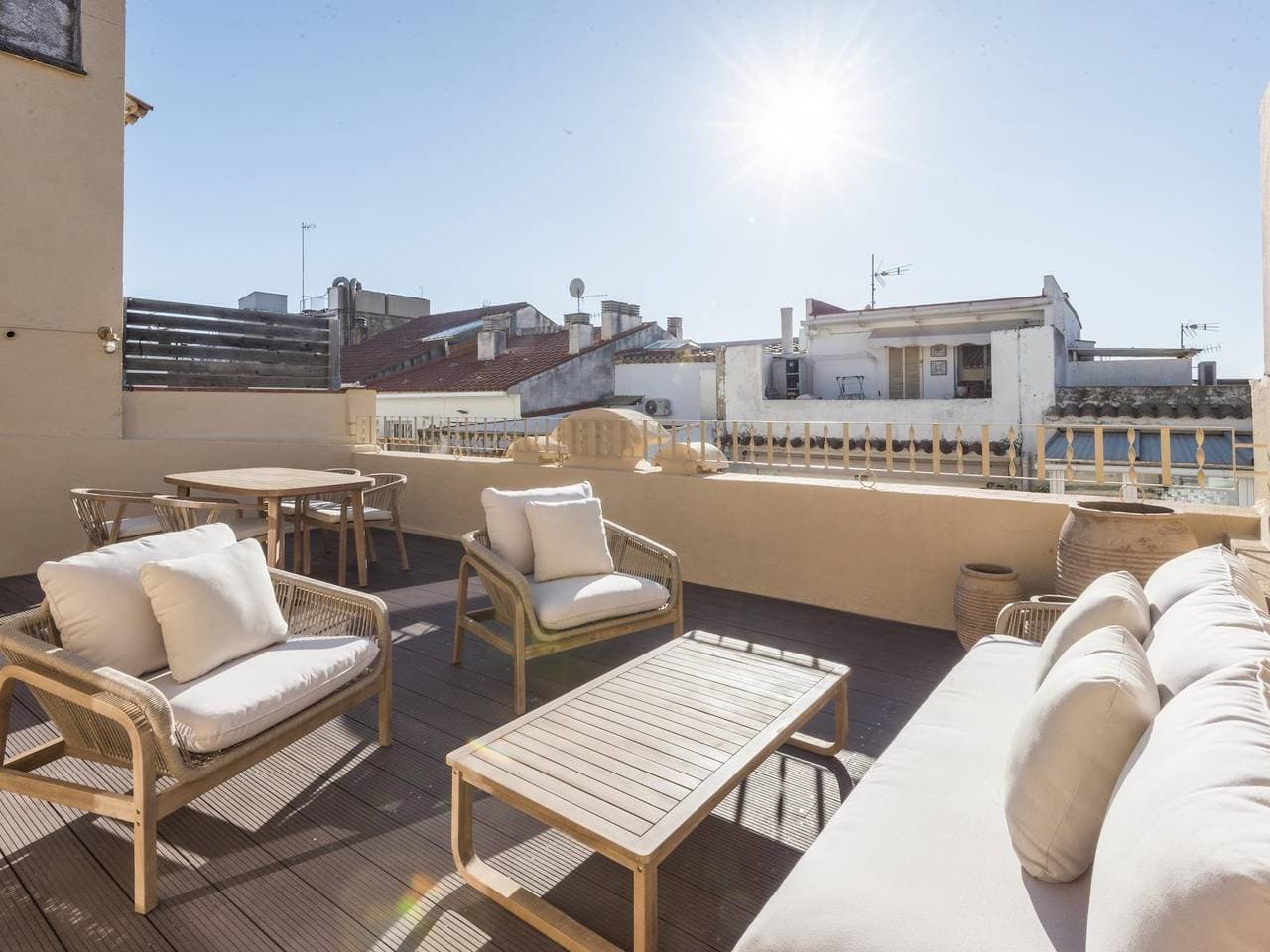 Foto 5 von 47: Ferienwohnung für 5 Personen mit Balkon/Terrasse