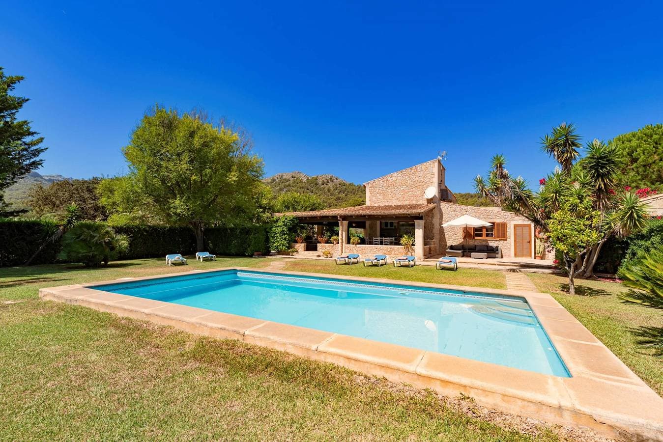 Villa Colonya 1