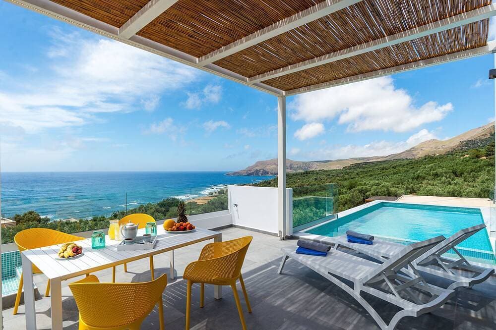 The Nest villa in Sfinari, west of Crete 1