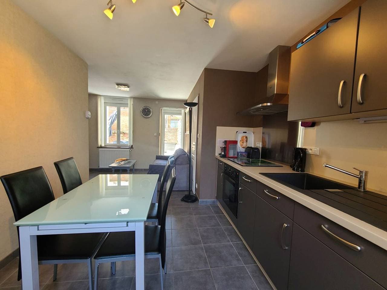 Foto 3 von 19: Gemütliche, renovierte Wohnung mit Terrasse im Zentrum von Épinal, nahe Bahnhof und Freizeitaktivitäten