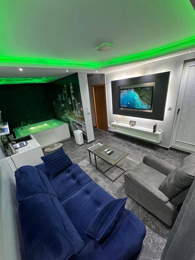 Apartman S&V 2 Istocno Sarajevo Lukavica sa Jacuzzi Lux Spa Hilandarska Centar 1
