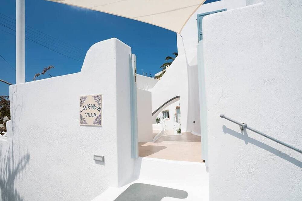 Foto 8 von 18: Santorini-Schätze Lavendelvilla traditionell