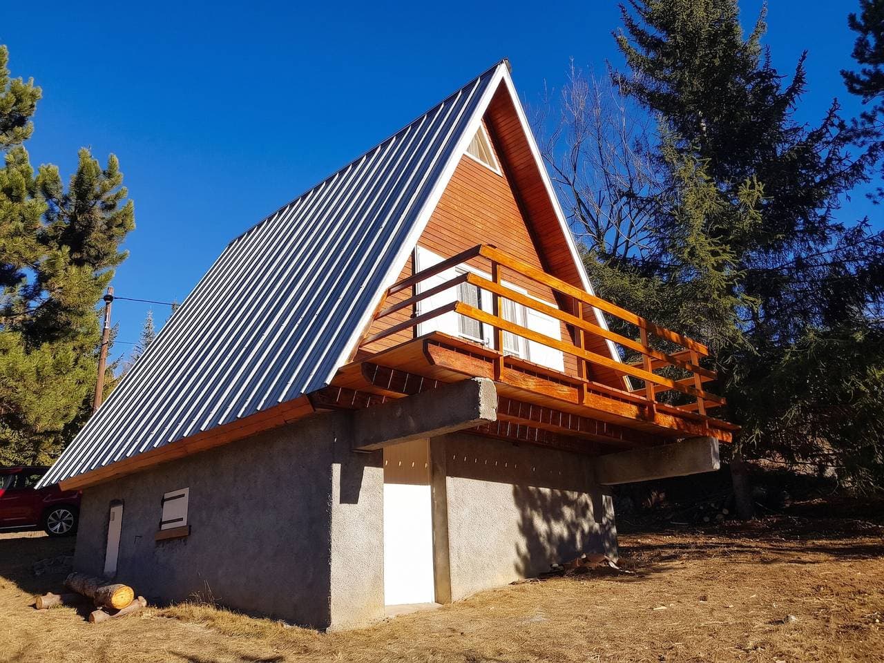 Foto 5 von 14: Gemütliches Chalet in Allos mit Garten und Grill