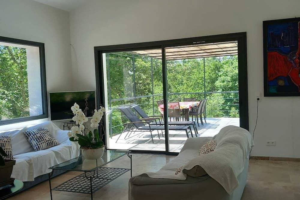 Foto 7 von 19: Vacances de rêve au milieu des cigales Villa avec Piscine proche Vallon Pt d'Arc