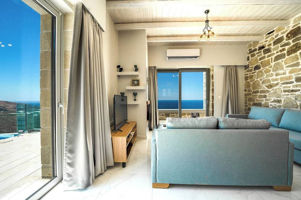 Foto 4 von 30: Luxury Villa Ariti Nafsika Xenia Falasarna Sea view sunset, Pool,Peaceful,Modern