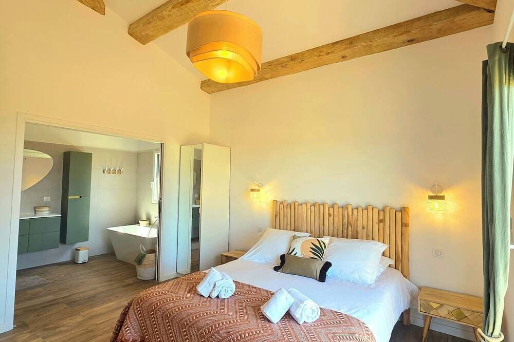 Foto 13 von 30: Villa with pool, sea view, Corse-du-Sud