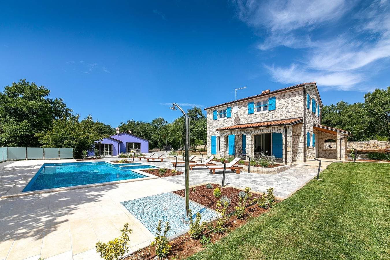 Foto 4 von 39: Strandnahe Steinvilla nur 800 Meter zum Strand mit Privatpool, BBQ, Waschmaschine