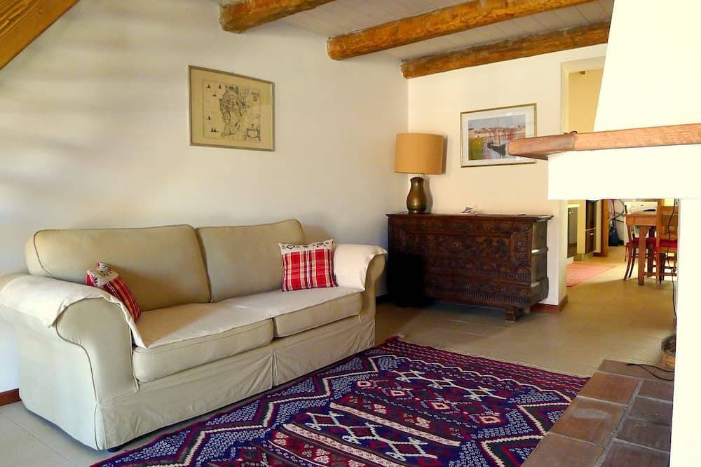 Foto 7 von 27: Charming house with beautiful garden, close to the beach. Free WiFi!