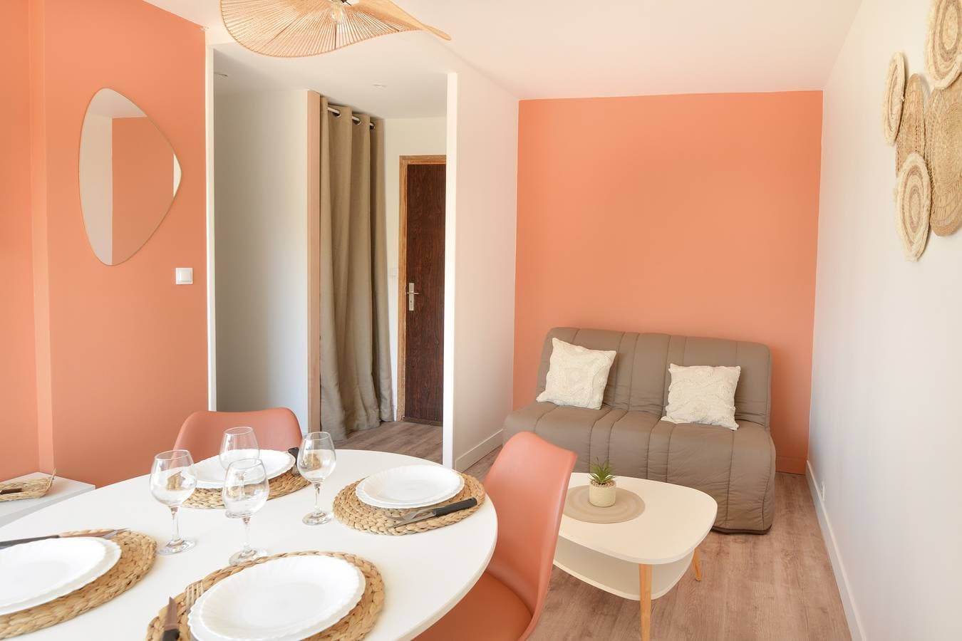 Foto 2 von 14: Ferienwohnung für 4 Personen mit Balkon