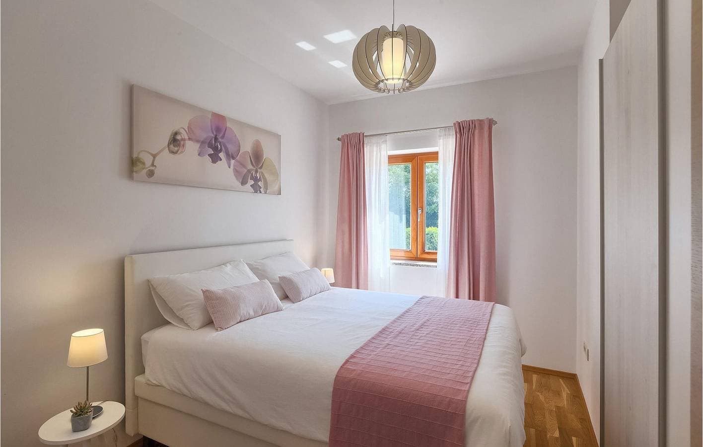 Foto 8 von 47: Geräumige 2-Zimmer-Wohnung mit Pool in der Nähe des Stadtzentrums von Pazin