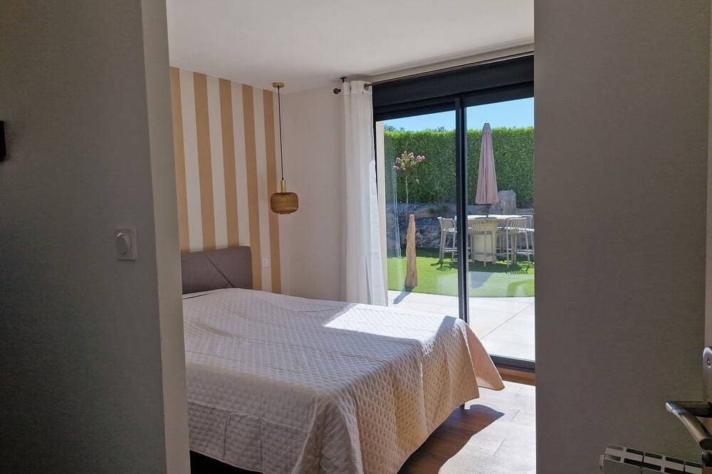 Foto 2 von 24: Salles-Curan-Haus mit Terrasse und umzäuntem Garten 100m entfernt. Pareloup See
