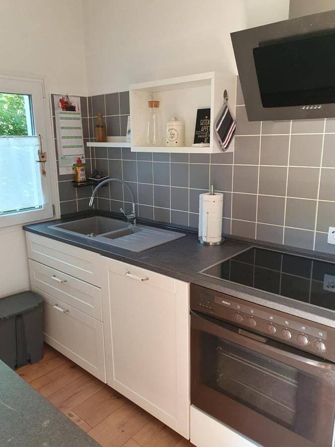 Foto 5 von 34: Two-Bedroom Apartment
