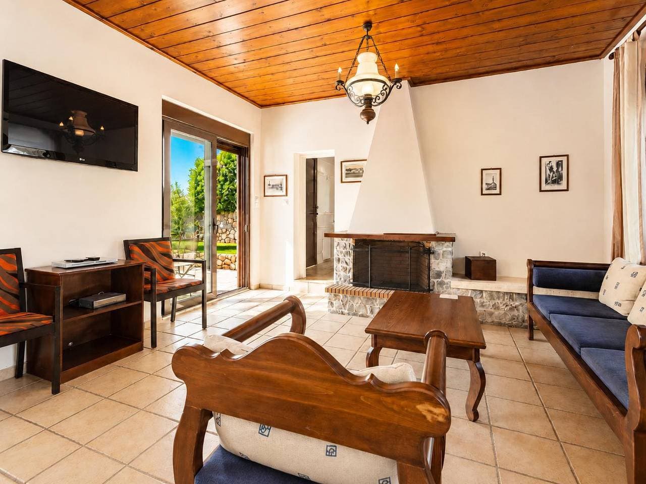 Foto 5 von 30: Villa für 7 Personen mit Terrasse