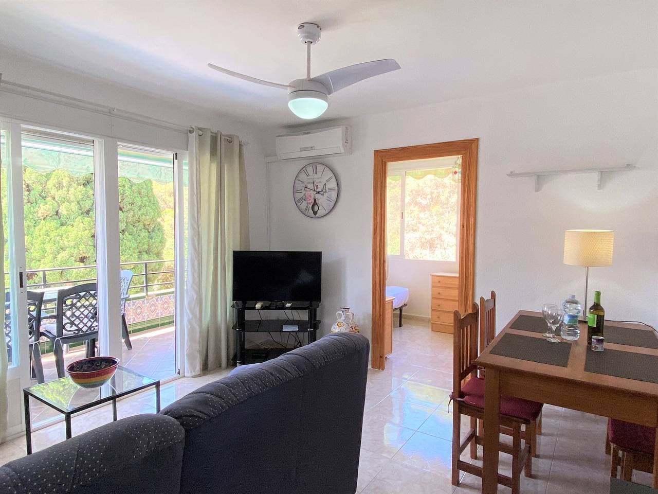 Foto 2 von 29: Appartement à Nerja pour 4 pers avec terrasse, piscine commune et près de la plage