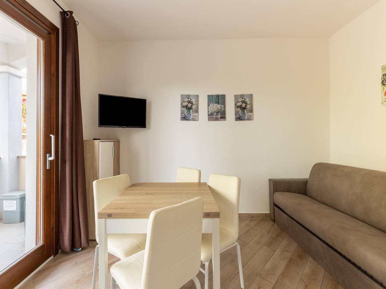 Foto 12 von 36: Klimatisierte Wohnung mit privatem Parkplatz