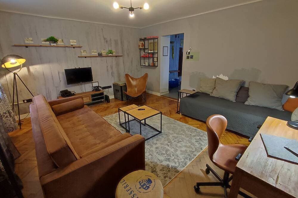 Foto 12 von 26: Industrial & cosy condo near centre-fully equipped/free parking