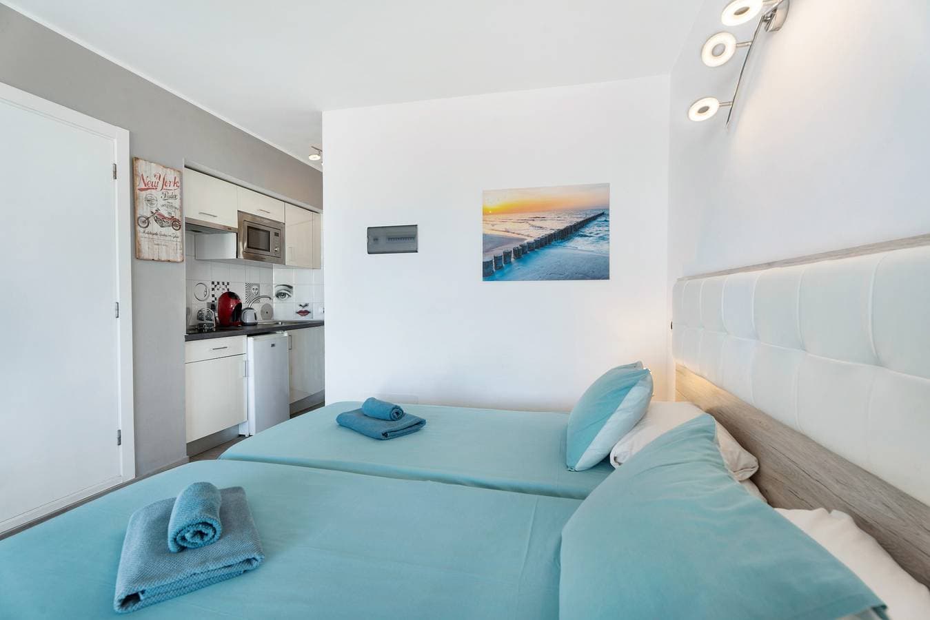 Foto 8 von 24: Ferienstudio 'Las Flores 407' mit Meerblick, Gemeinschaftspool und WLAN