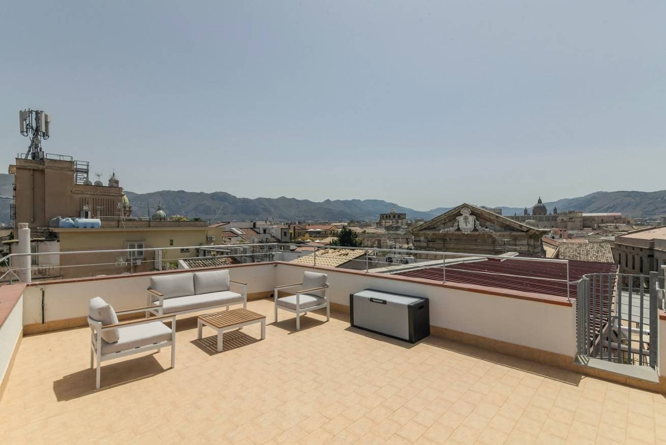 Foto 3 von 16: Ferienwohnung für 2 Personen mit Balkon/Terrasse