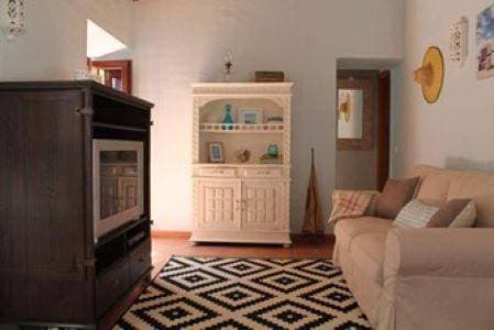 Foto 4 von 16: Three-Bedroom House