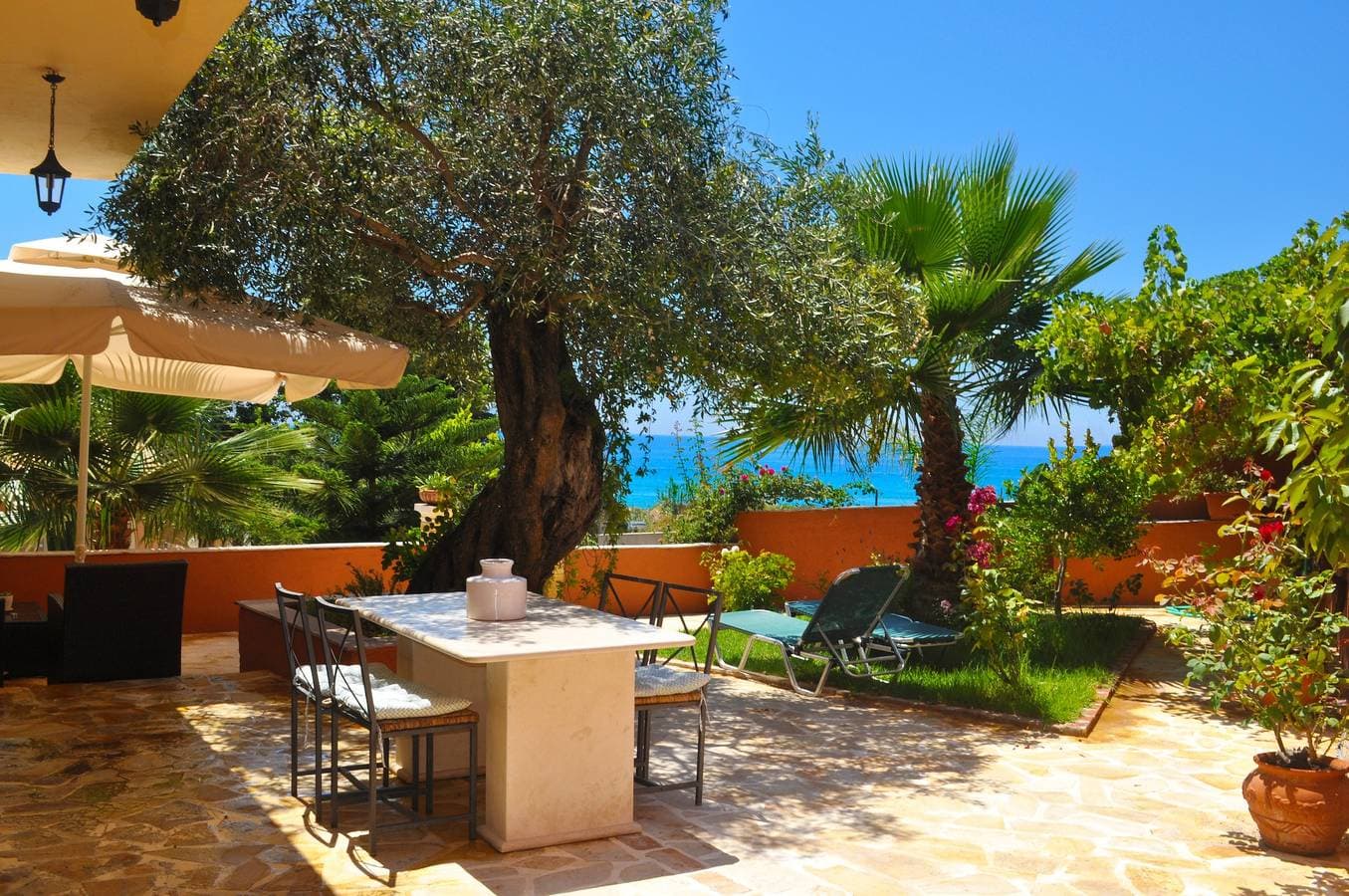 Foto 2 von 22: Ferienhaus Angelos am Agios Gordios Strand auf Korfu
