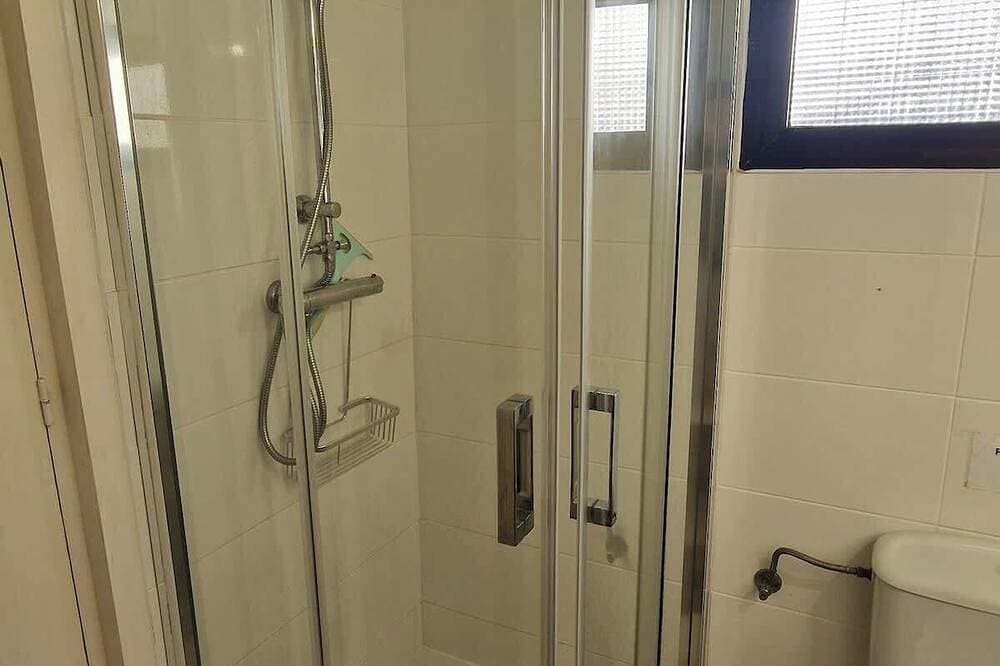 Foto 11 von 30: Condo with Pool & Mediterranean Views