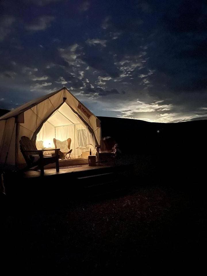 Foto 8 von 31: Tent