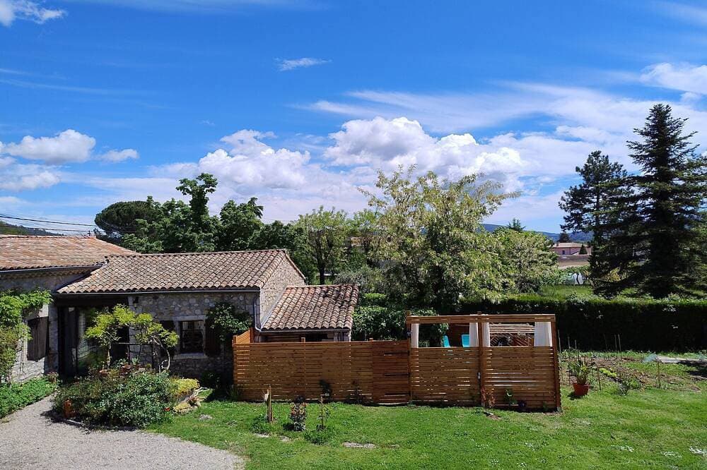 Foto 8 von 30: Gîte en Pierre Avec Spa \"lou Caladou\"