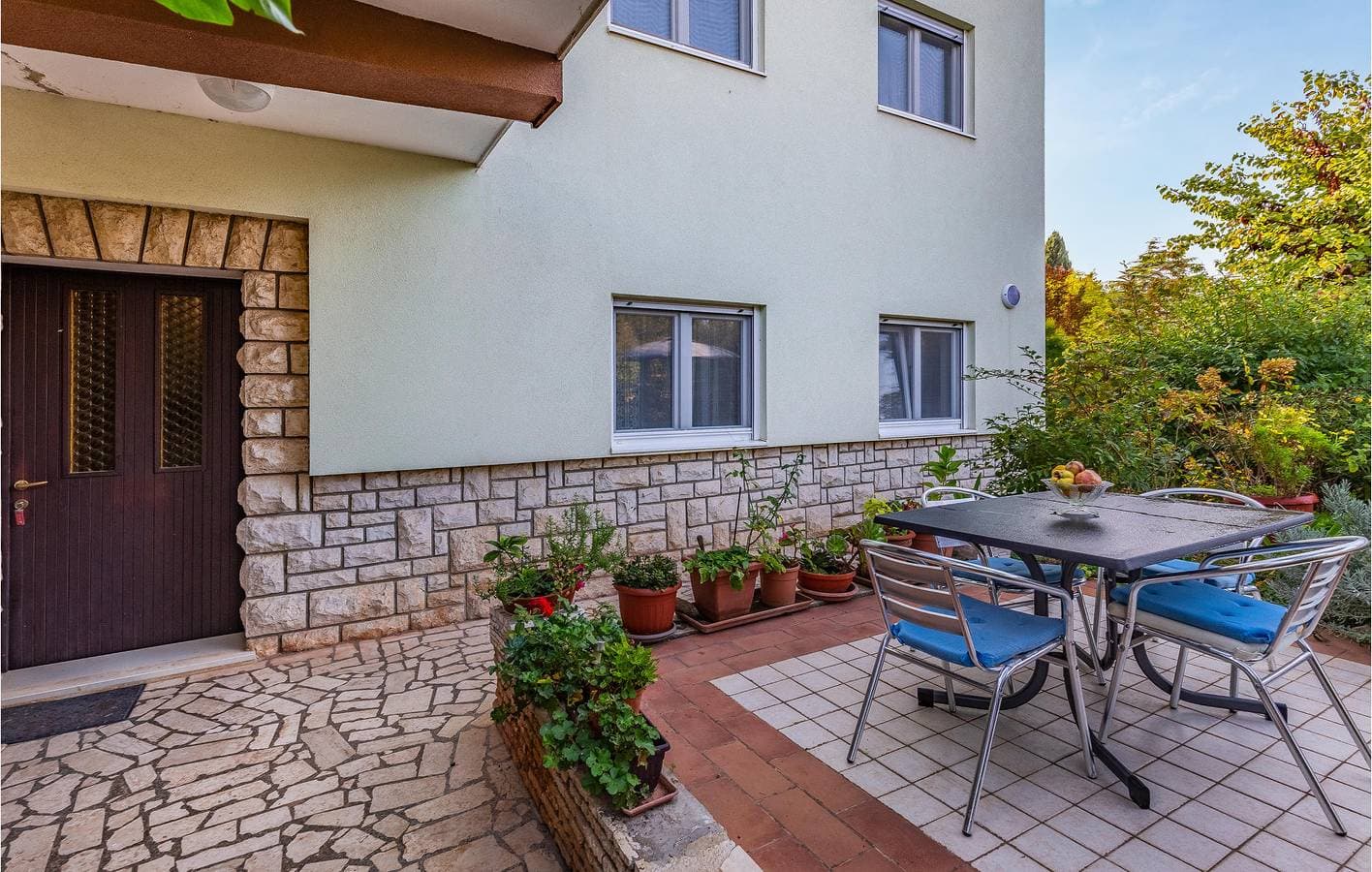 Foto 10 von 23: Charmantes Apartment mit einem Schlafzimmer und Terrasse, 700 m vom Strand Bijela entfernt