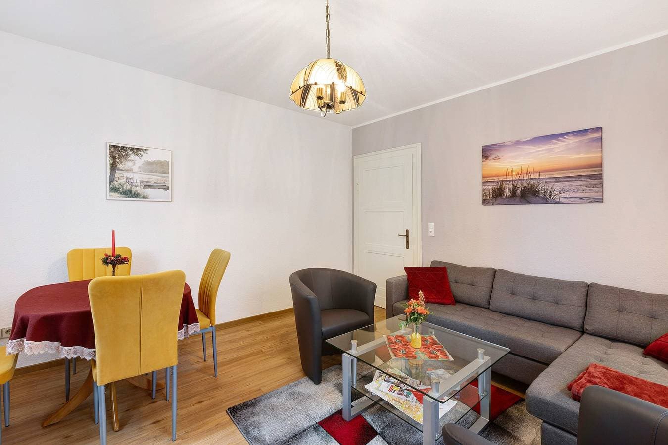 Foto 4 von 25: Ferienwohnung 'Haus 145' mit Privatterrasse und Wi-Fi