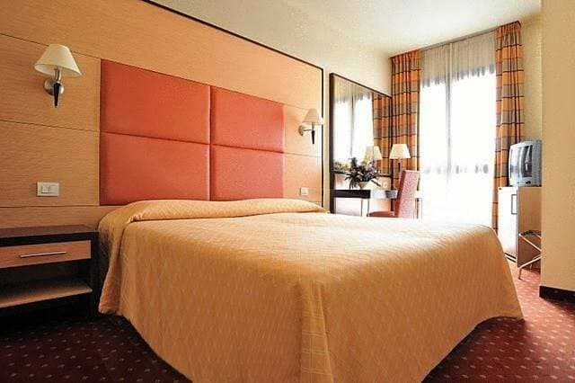 Foto 8 von 12: Double Room