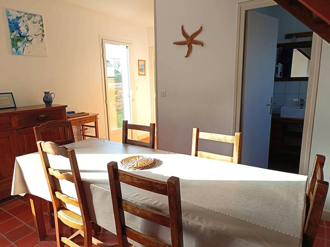 Foto 2 von 19: Haus 3 Sterne, 100m zum Strand, ruhig, TV, Garten, renoviert 2013, 4 Personen, Effizienzhaus in Trégastel