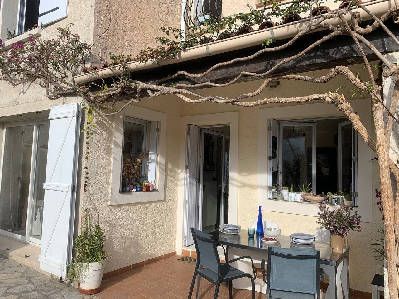 Foto 13 von 28: Helles und ruhiges Haus mit zwei Gärten, Nordschatten und Südsonne