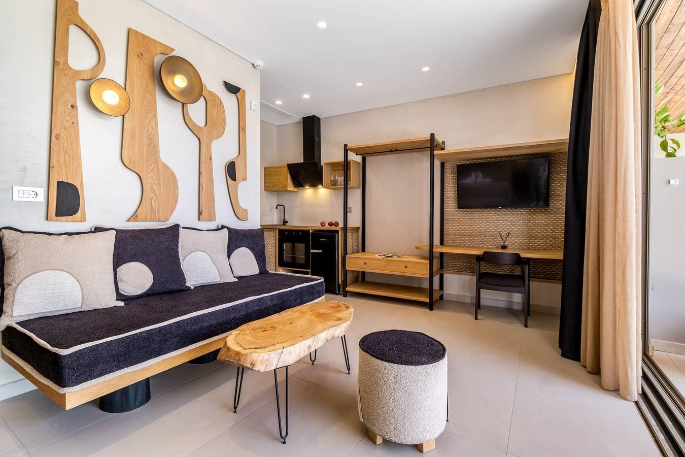 Foto 11 von 27: Studio-Apartment 'Studio Thetis' mit privatem Pool, WLAN und Klimaanlage