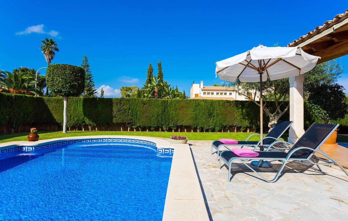 Foto 7 von 52: Gemütliches Apartment mit Pool und Terrasse in der Nähe des Strandes Caló d'en Rafalino