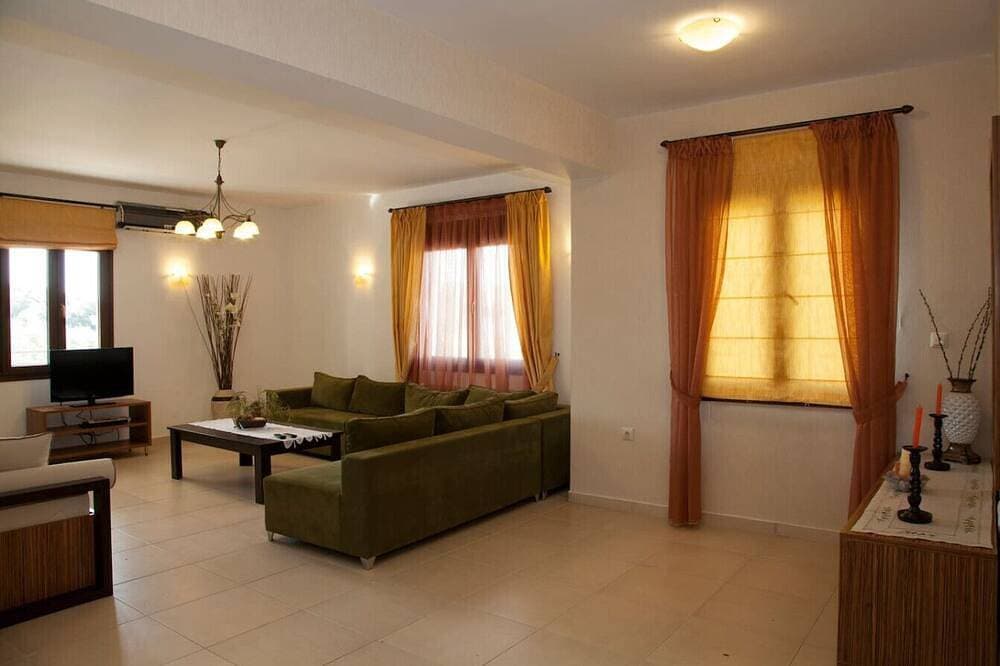 Foto 11 von 30: Familienfreundliche Villa,Pool,Kinderspielplatz, BBQ, Garten,5km zum Strand