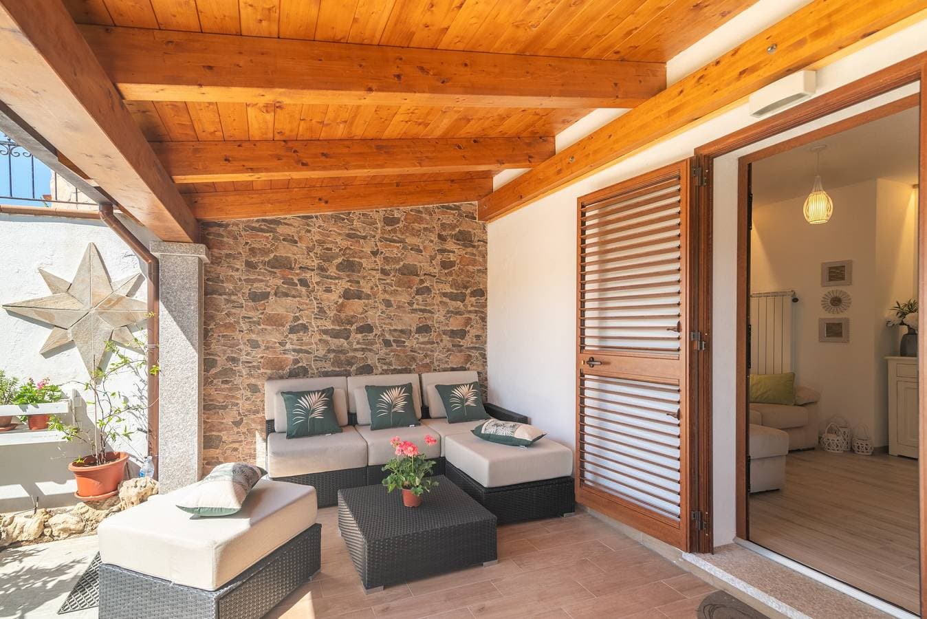Foto 4 von 23: Ferienwohnung 'Trilo Nina' mit privater Terrasse, privatem Garten und Klimaanlage