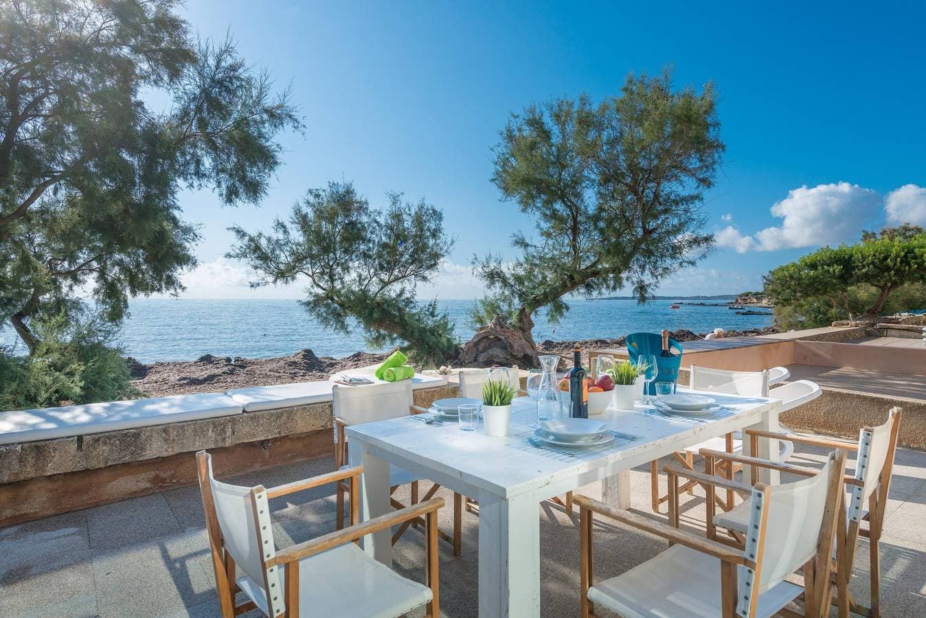 Foto 2 von 41: Port Nou Ca Na Cati - Ferienhaus mit Meerblick in Cala Bona. WiFi gratis