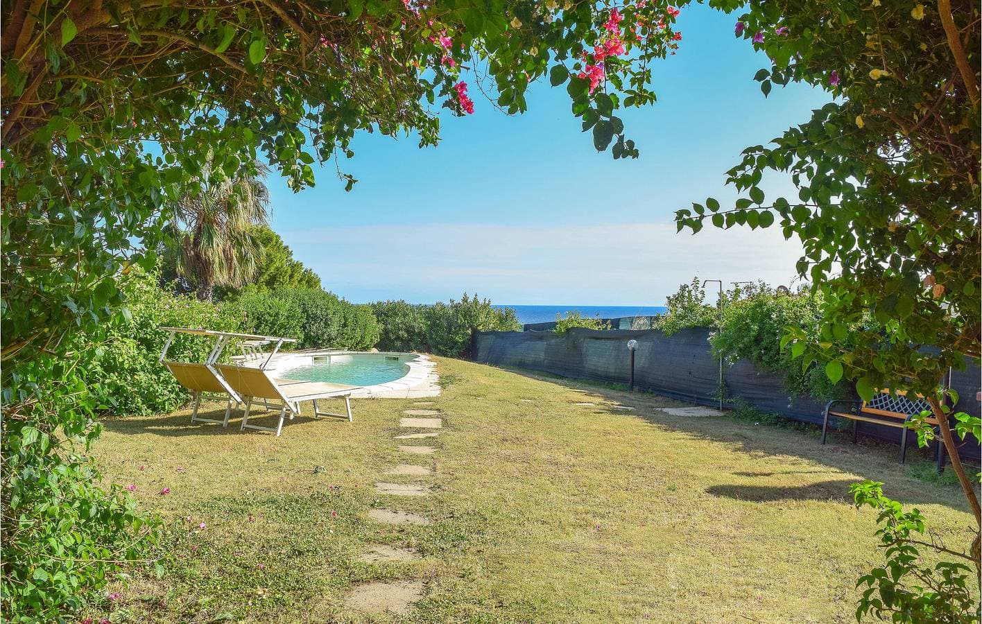 Appartement mit Meerblick, AC, Parkplatz, Küche und Garten - Nähe Costa Rei Strand 1