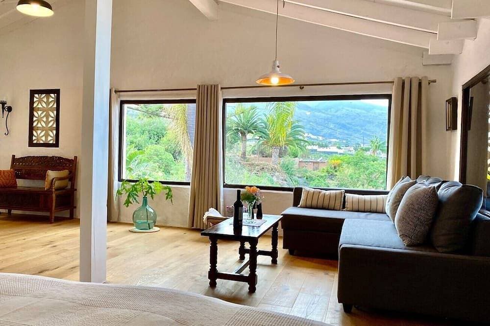 Foto 4 von 30: Appartement Romeo - Sicht auf Meer & Teide, eine der besten Lagen auf Teneriffa!