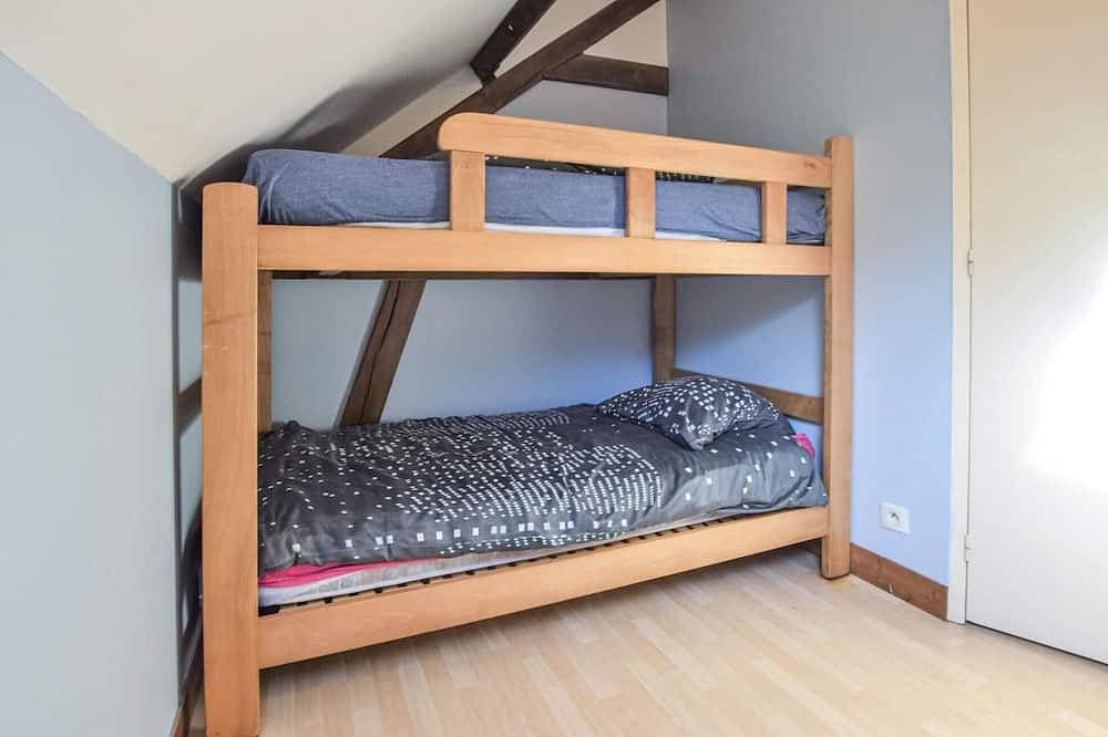 Foto 6 von 30: Gorgeous home in Bonneville-La-Louvet with WiFi
