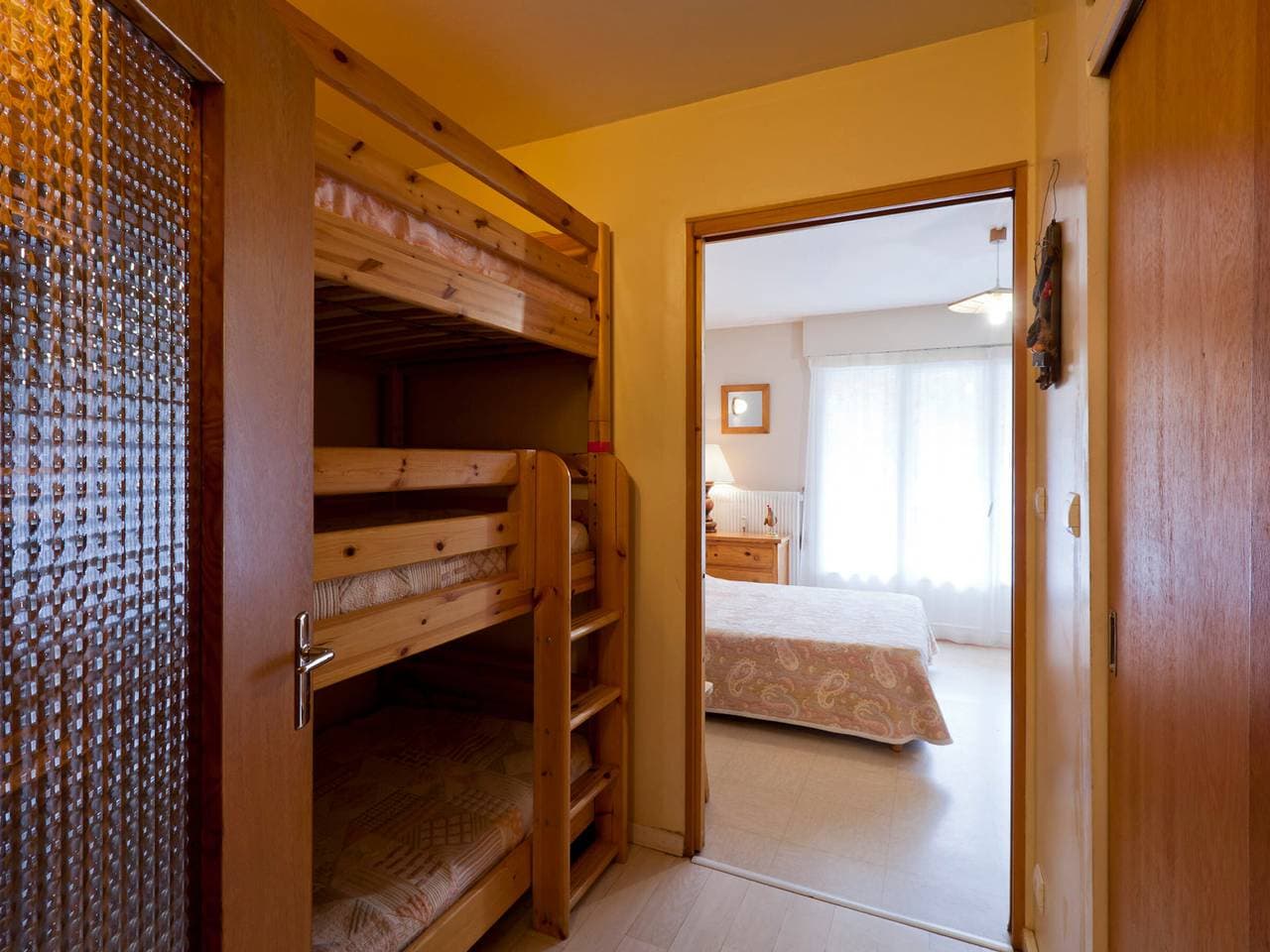 Foto 7 von 23: Studio für 5, Zentrum, Südbalkon, Aufzug - Brides-les-Bains