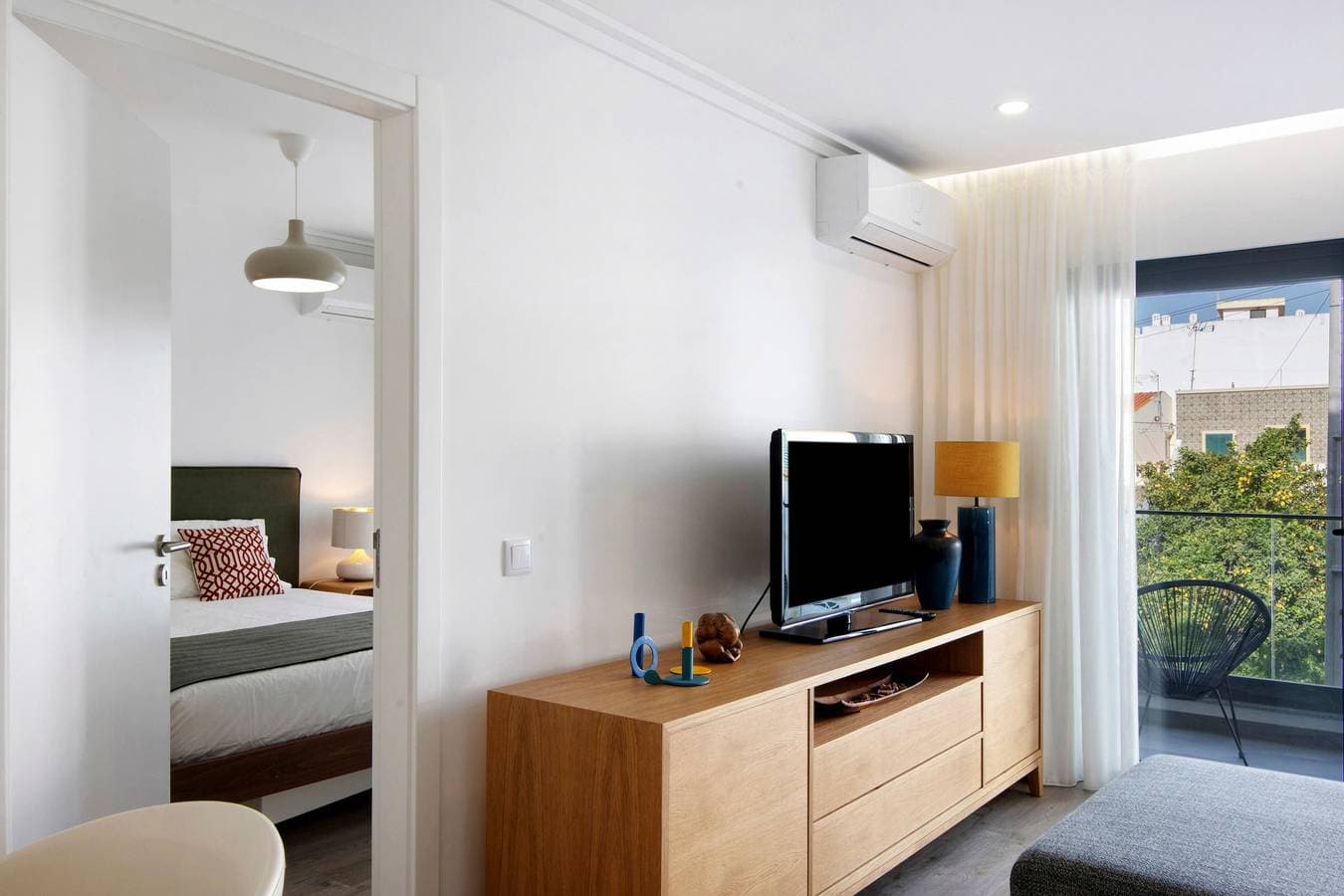 Foto 4 von 30: Ferienwohnung 'Salzige Gezeiten' mit Balkon, WLAN und Klimaanlage
