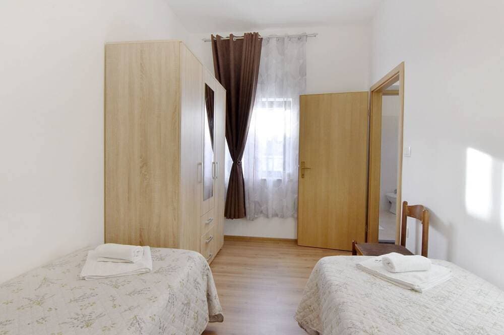 Foto 9 von 30: Zweizimmerwohnung mit großer Terrasse in Grupija