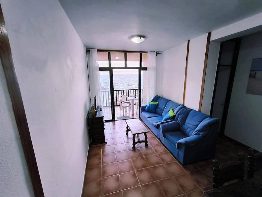 Foto 2 von 33: Two-Bedroom Apartment