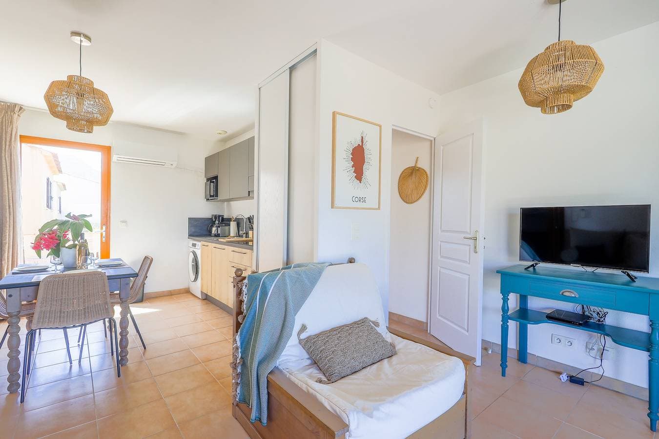 Foto 4 von 22: Ferienwohnung für 5 Personen mit Pool
