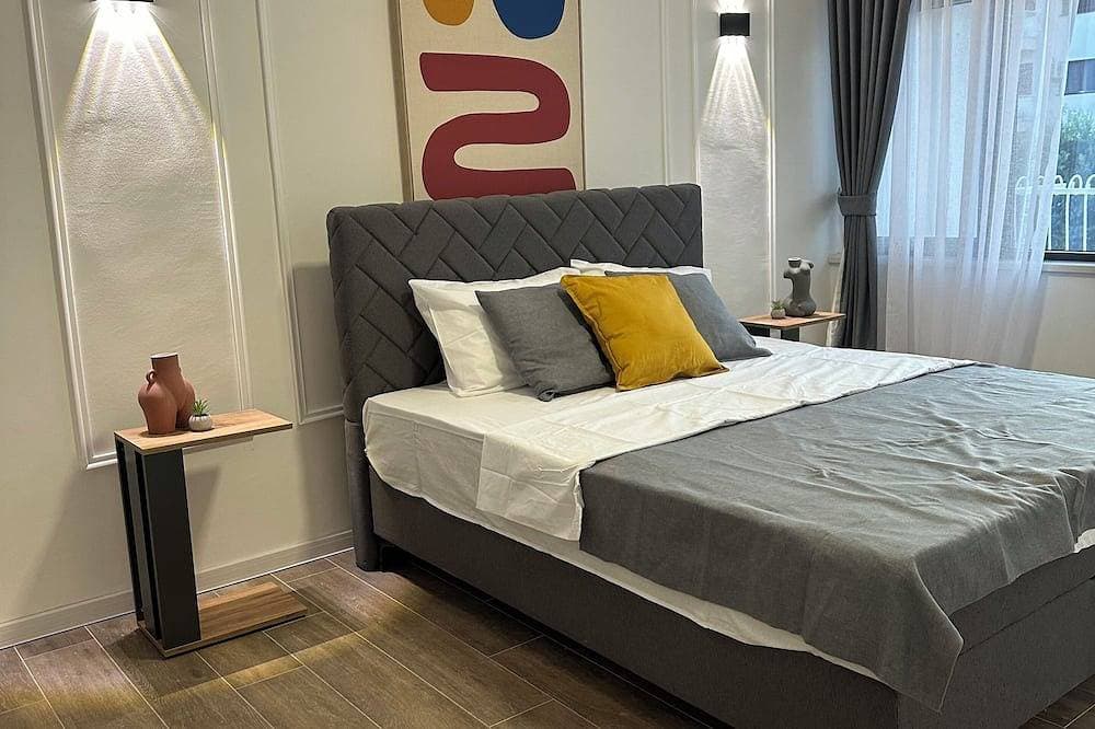 Lovely 1-Bed Apartment Close to the Sea 1